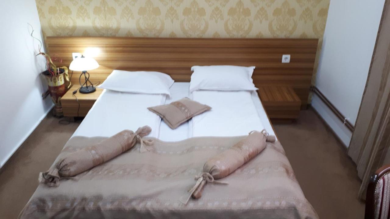 Hotel Alem ซาราเยโว ภายนอก รูปภาพ