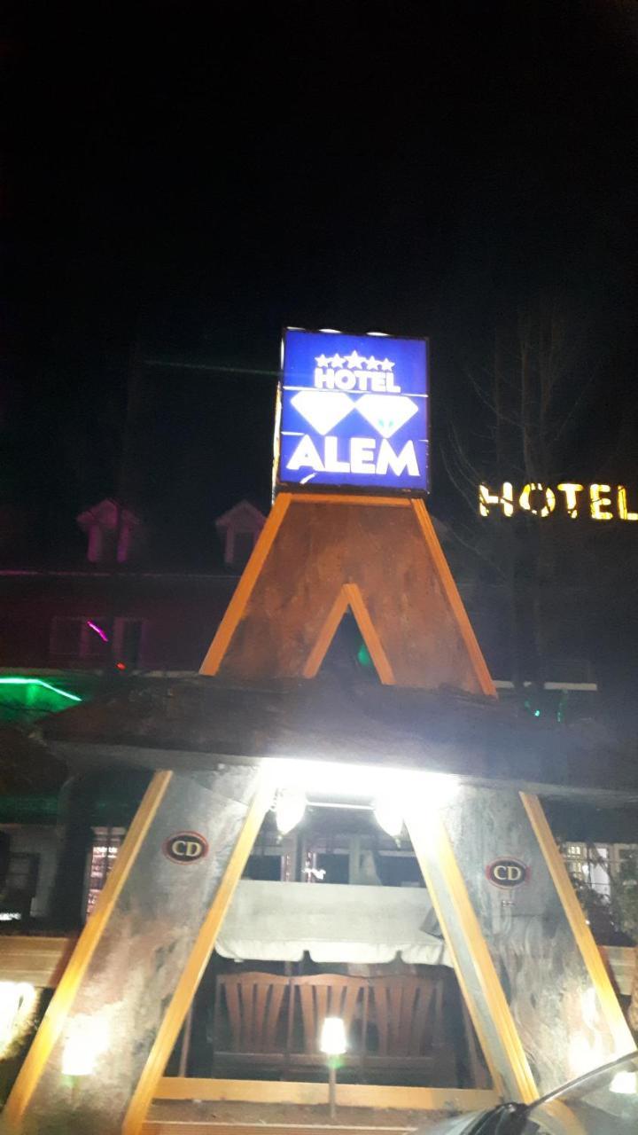Hotel Alem ซาราเยโว ภายนอก รูปภาพ